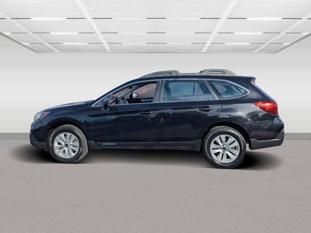 2018 Subaru Outback Base