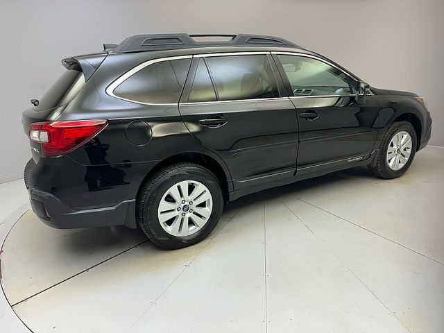 2018 Subaru Outback Premium