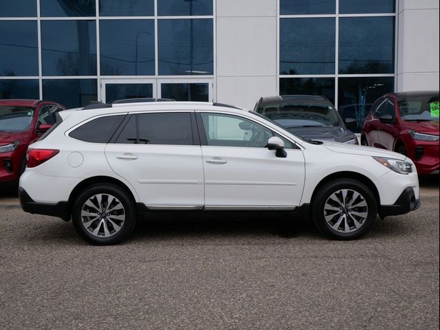 2018 Subaru Outback Touring