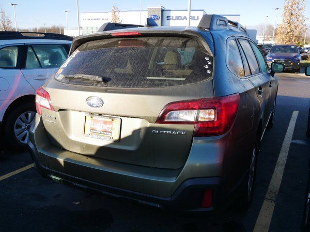 2018 Subaru Outback Premium