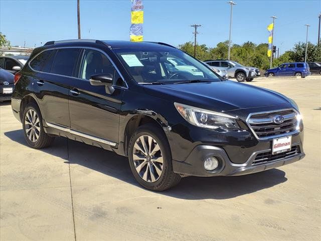 2018 Subaru Outback Touring