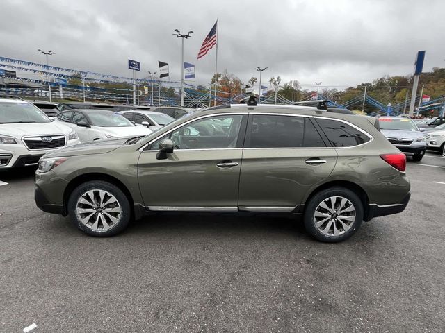 2018 Subaru Outback Touring