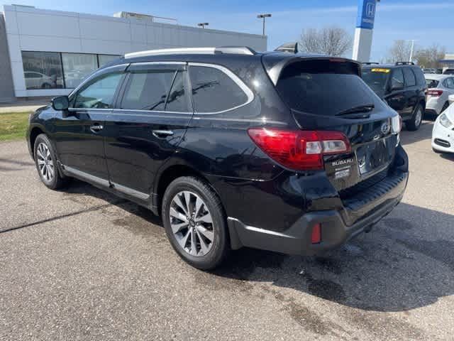 2018 Subaru Outback Touring