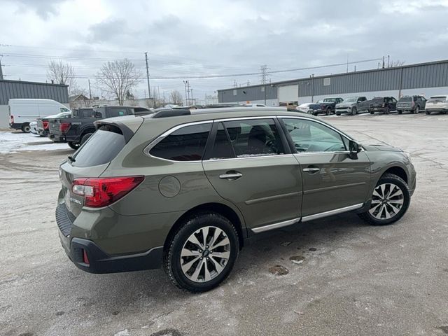 2018 Subaru Outback Touring