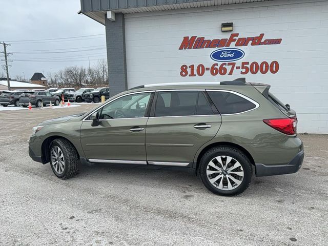 2018 Subaru Outback Touring