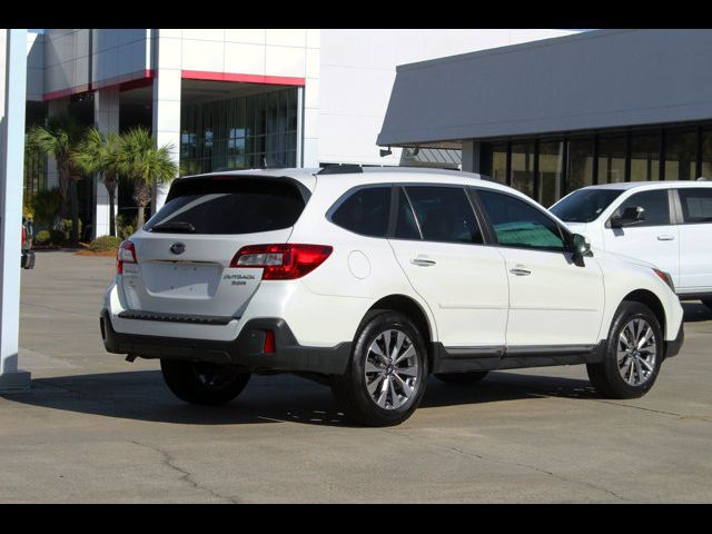 2018 Subaru Outback Touring