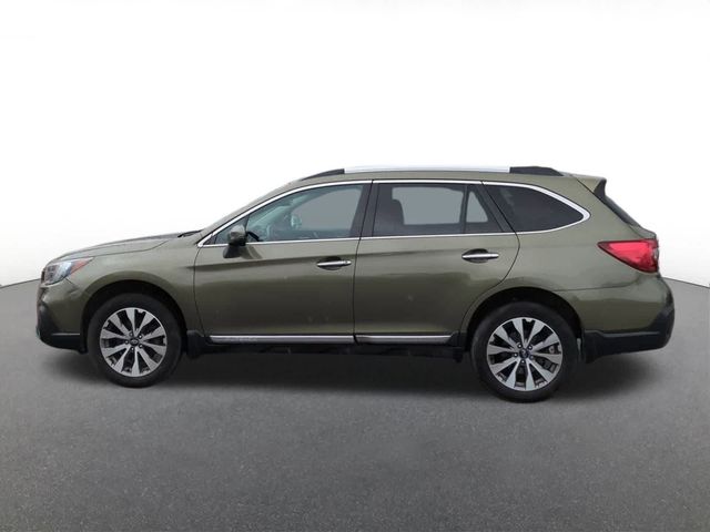 2018 Subaru Outback Touring