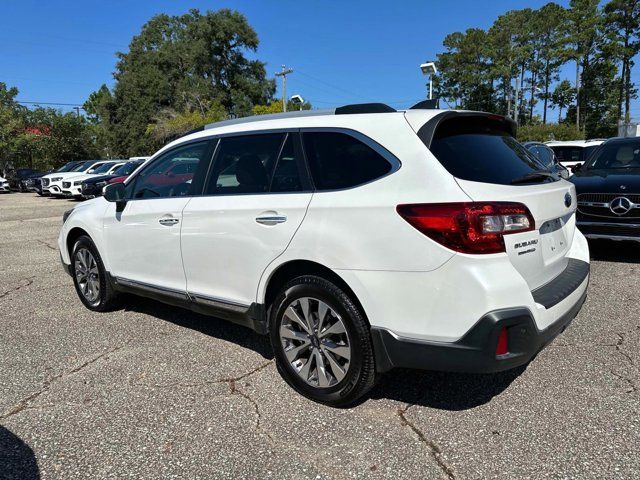 2018 Subaru Outback Touring