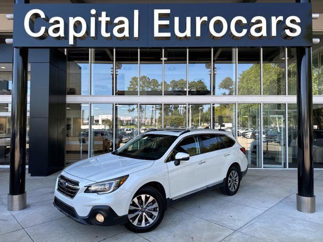 2018 Subaru Outback Touring