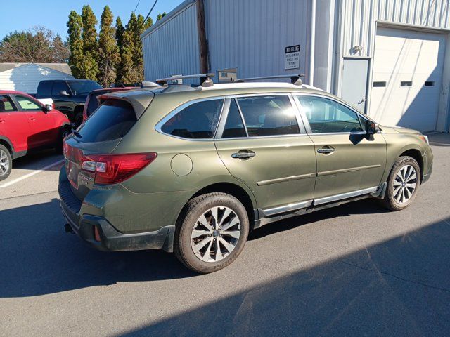 2018 Subaru Outback Touring