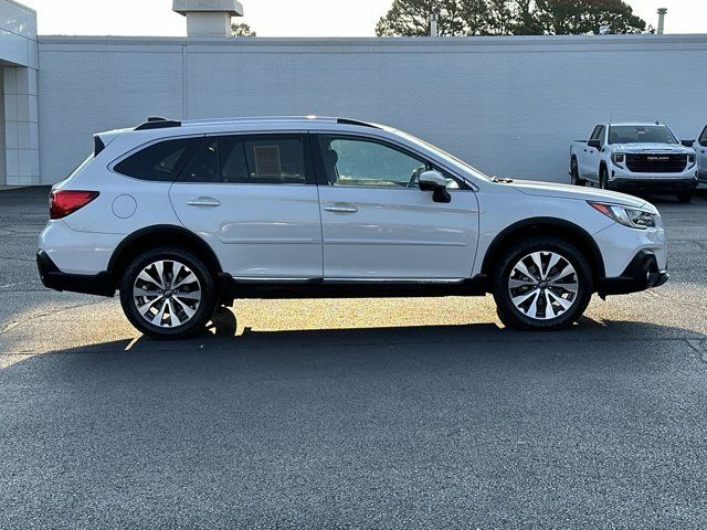 2018 Subaru Outback Touring