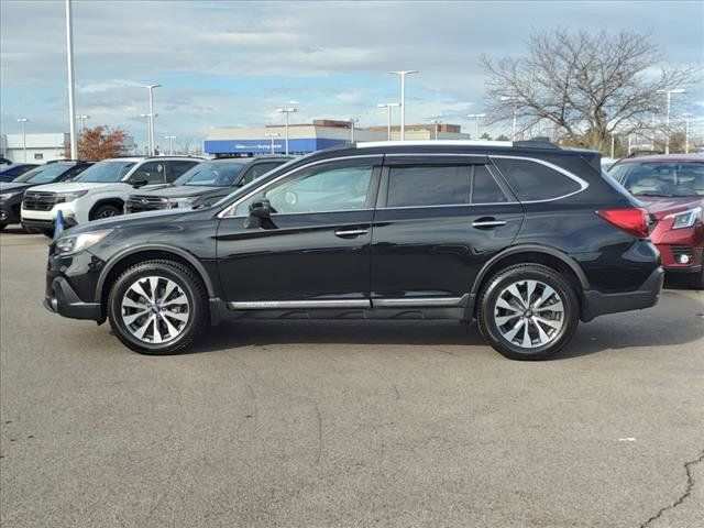 2018 Subaru Outback Touring