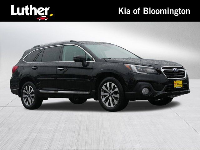 2018 Subaru Outback Touring