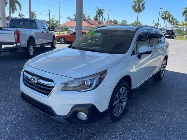 2018 Subaru Outback Touring