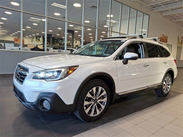 2018 Subaru Outback Touring