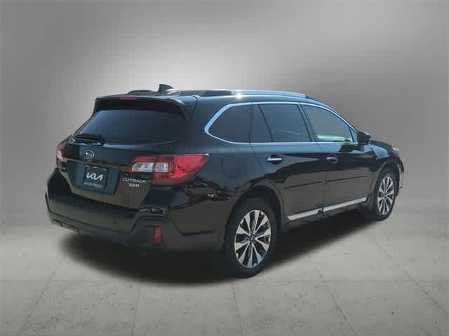 2018 Subaru Outback Touring