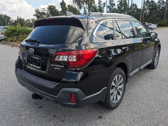 2018 Subaru Outback Touring