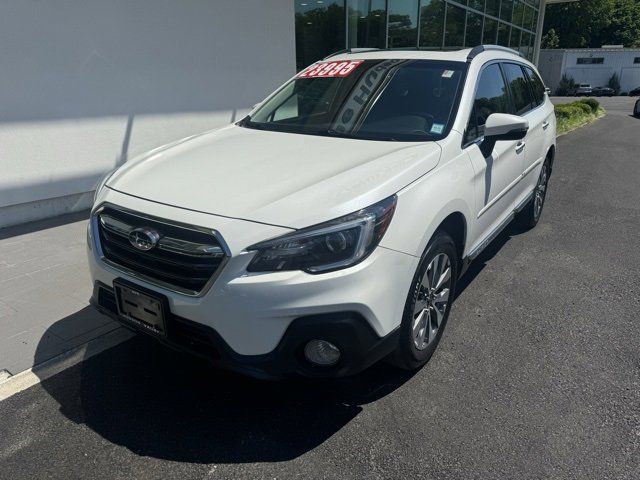 2018 Subaru Outback Touring