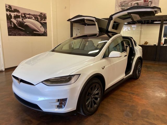 2018 Tesla Model X 