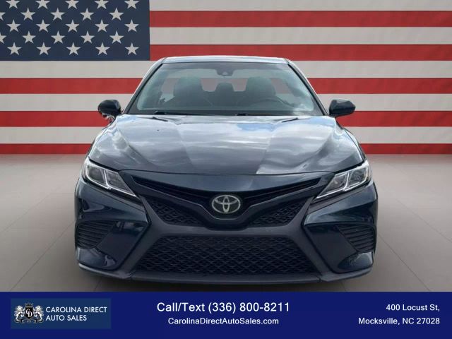 2018 Toyota Camry SE