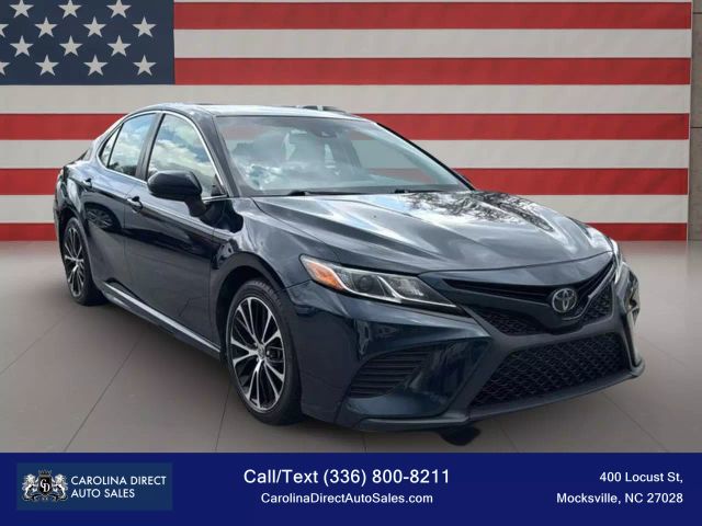 2018 Toyota Camry SE