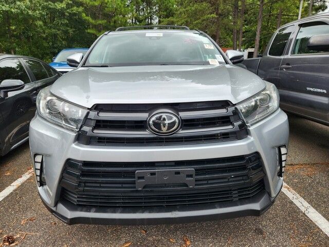 2018 Toyota Highlander SE