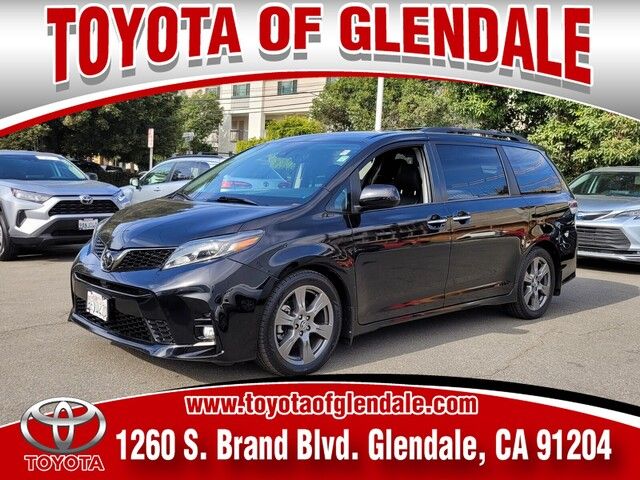 2018 Toyota Sienna SE