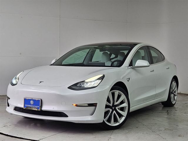 2018 Tesla Model 3 