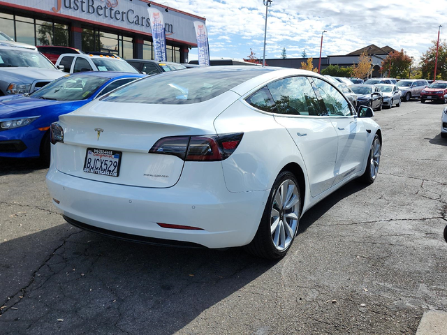 2018 Tesla Model 3 Long Range