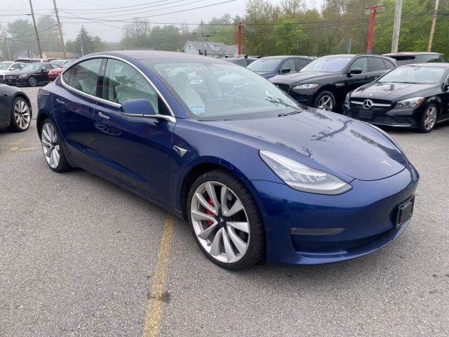 2018 Tesla Model 3 Performance