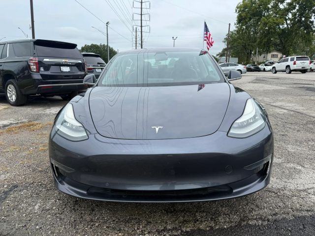 2018 Tesla Model 3 Performance