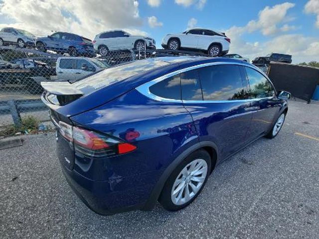 2018 Tesla Model X 75D