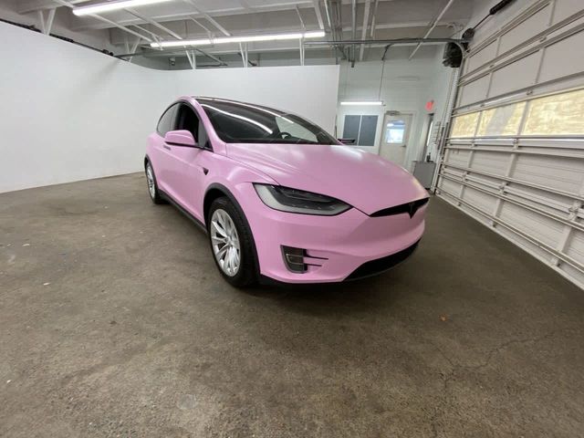2018 Tesla Model X 