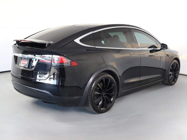 2018 Tesla Model X 