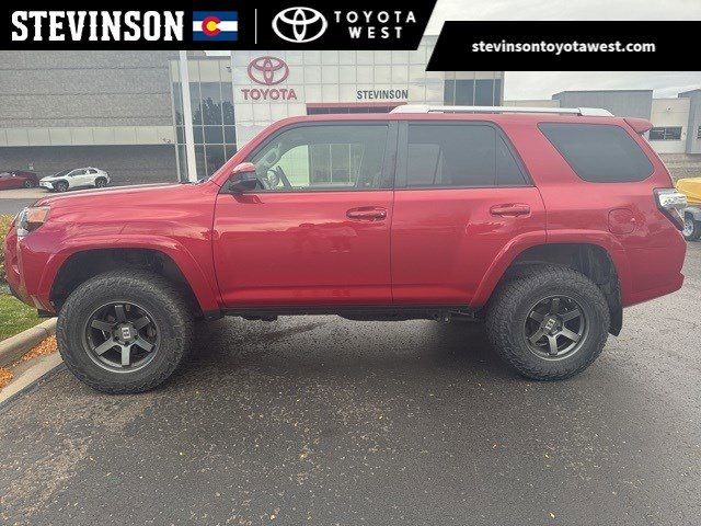 2018 Toyota 4Runner SR5