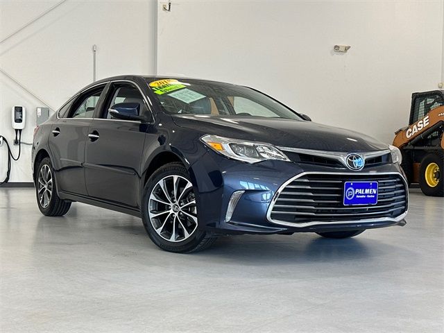 2018 Toyota Avalon XLE