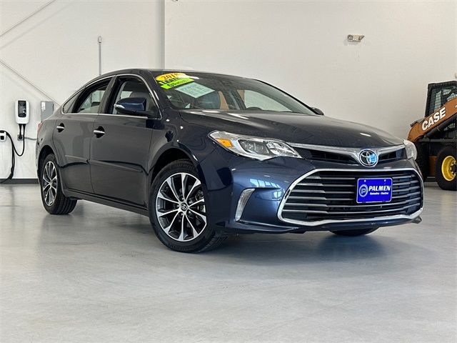 2018 Toyota Avalon XLE