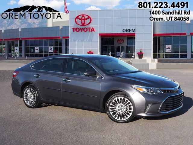 2018 Toyota Avalon XLE