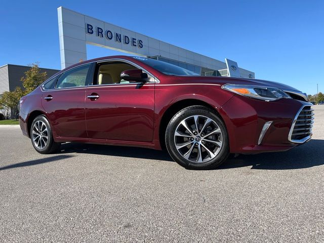 2018 Toyota Avalon XLE