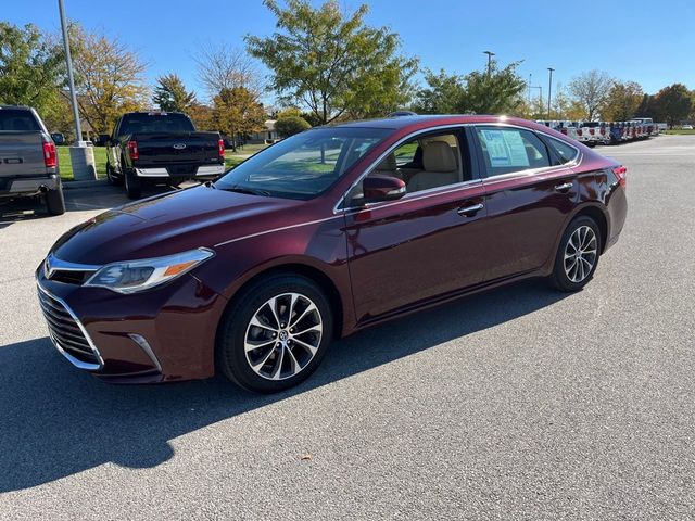 2018 Toyota Avalon XLE