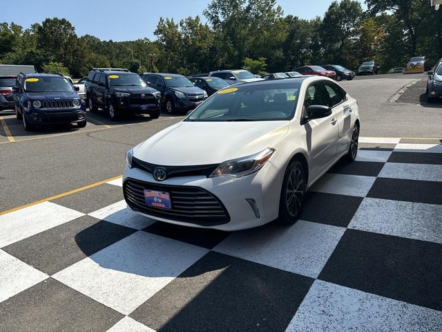 2018 Toyota Avalon Hybrid XLE Premium