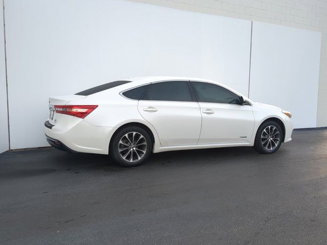 2018 Toyota Avalon Hybrid XLE Premium