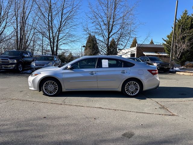 2018 Toyota Avalon XLE