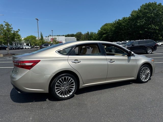 2018 Toyota Avalon XLE