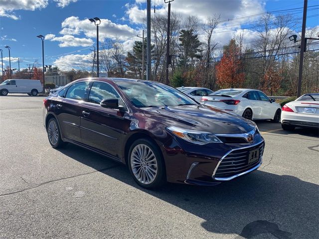 2018 Toyota Avalon XLE