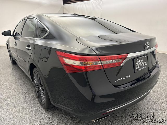 2018 Toyota Avalon Touring