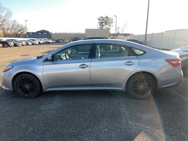 2018 Toyota Avalon Touring