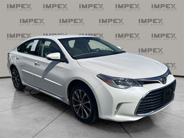 2018 Toyota Avalon XLE