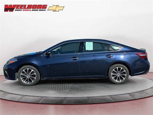 2018 Toyota Avalon XLE