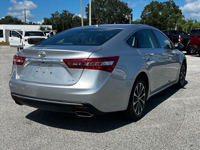 2018 Toyota Avalon XLE